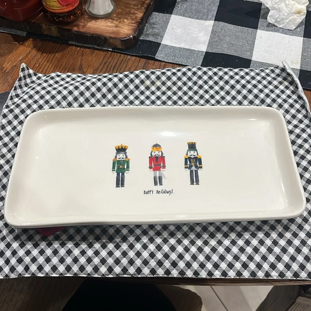 RAE DUNN NUT CRACKER CERAMIC TRAY